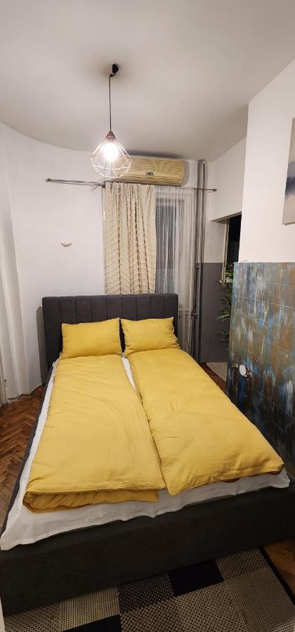 Red Clay Hilandarska Apartment Белград Екстериор снимка